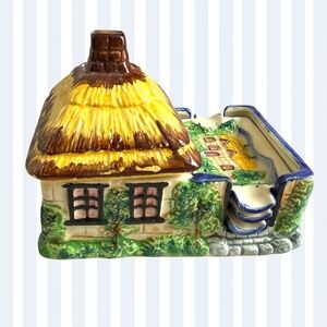 Nikoniko Ashtray Set